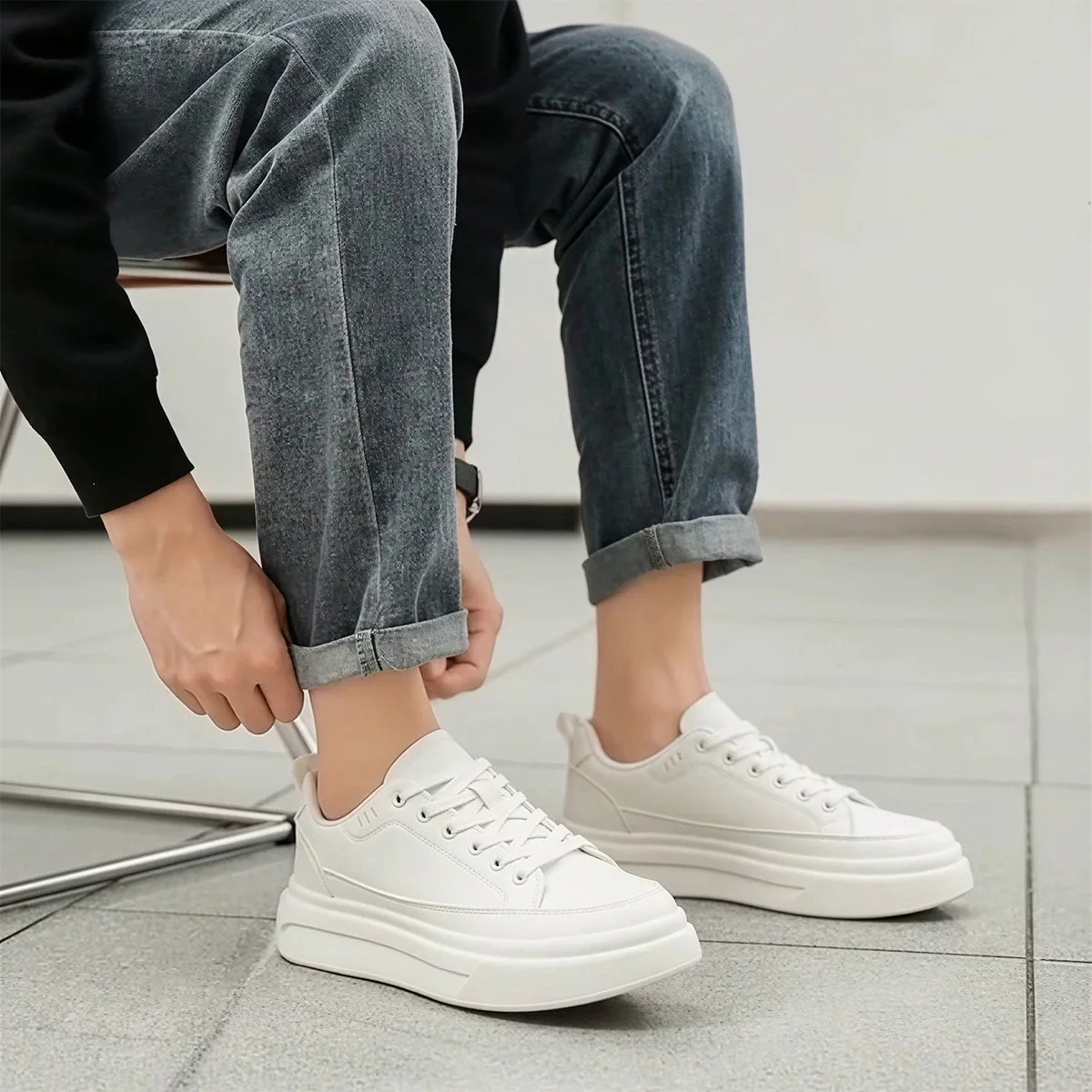 Neu eingetroffene Herren-Sneaker aus PU-Leder, bequeme Wanderschuhe, Freizeitschuhe, modische Herren-Tennisschuhe, Skateboard-Schuhe – Detail 9