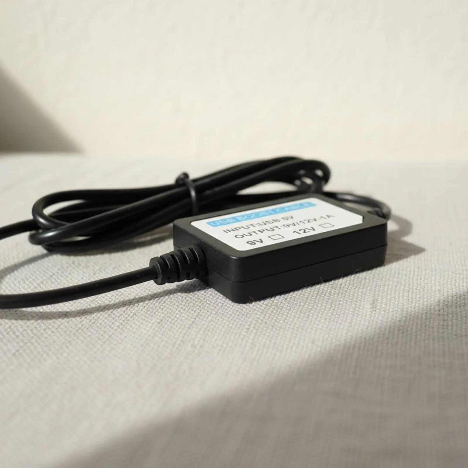 

Кабель-преобразователь 5В в 9В/12В с множественной защитой, универсальный, для повышения электрического напряжения по USB-порту