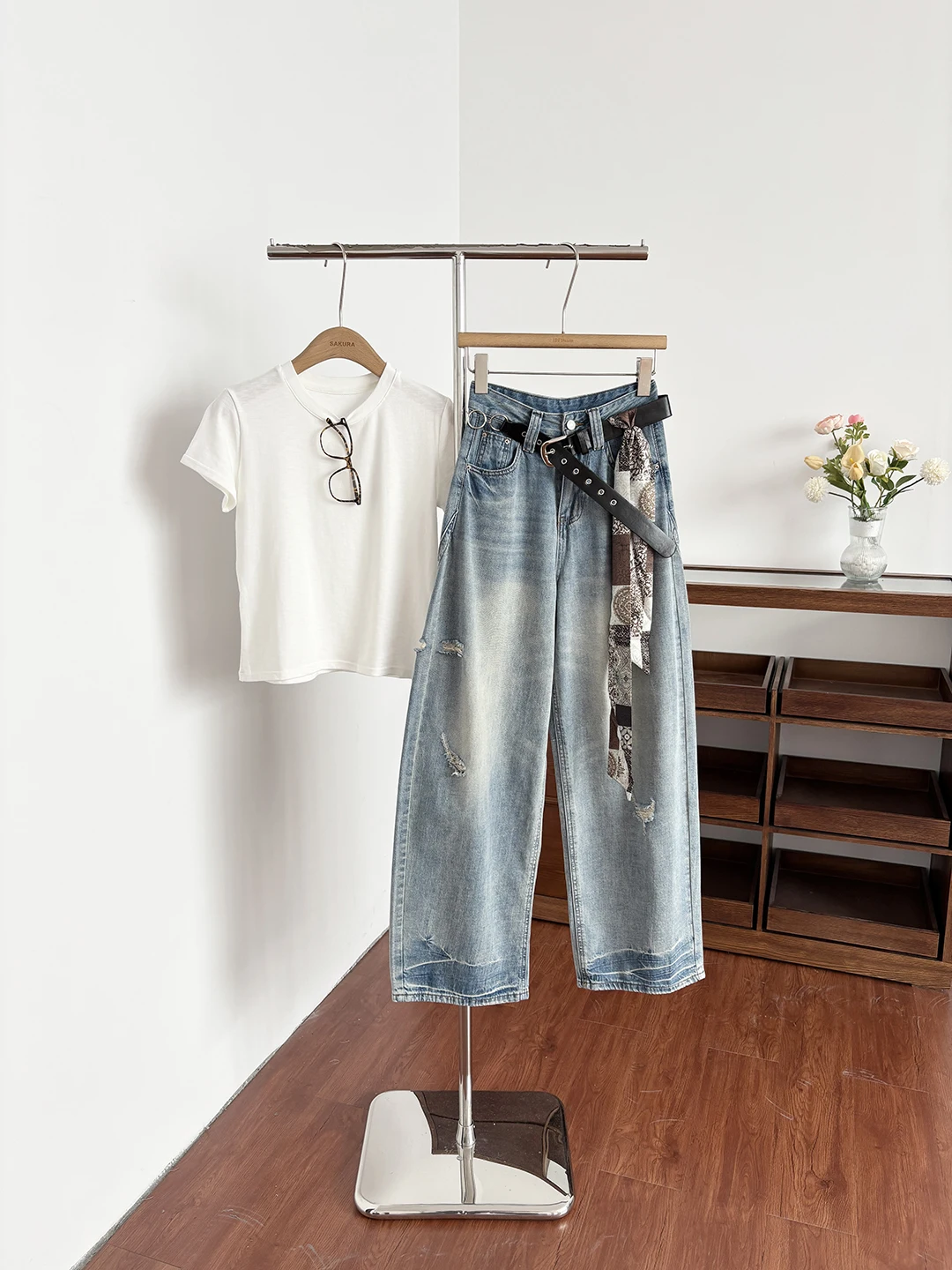 

Summer 2026 High Waist Wide Leg Jeans Women's Simple Chic Retro Style Floor-Length Pants Polyester Fiber Button Closure