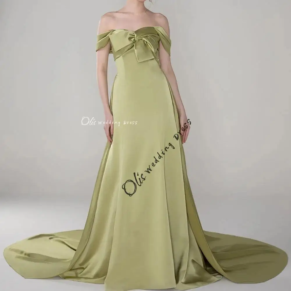 

customized A-Line Satin Elegant Evening Dress Off-Shoulder Cap Sleeves Pleated Bowknot Court Train Evening Party Dresses