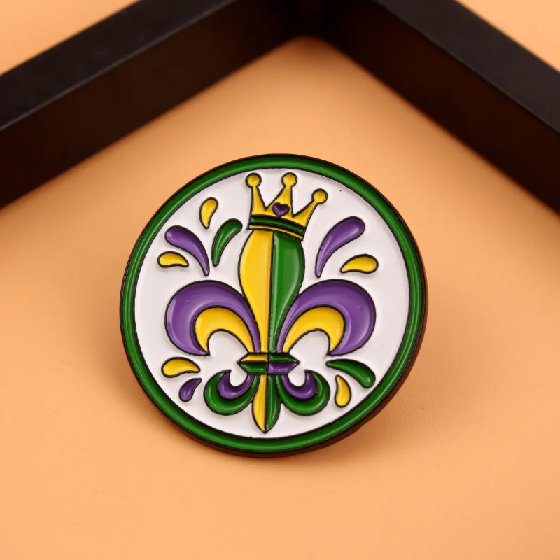Exquisite Mardi Gras Fleur - de - lis Enamel Pin