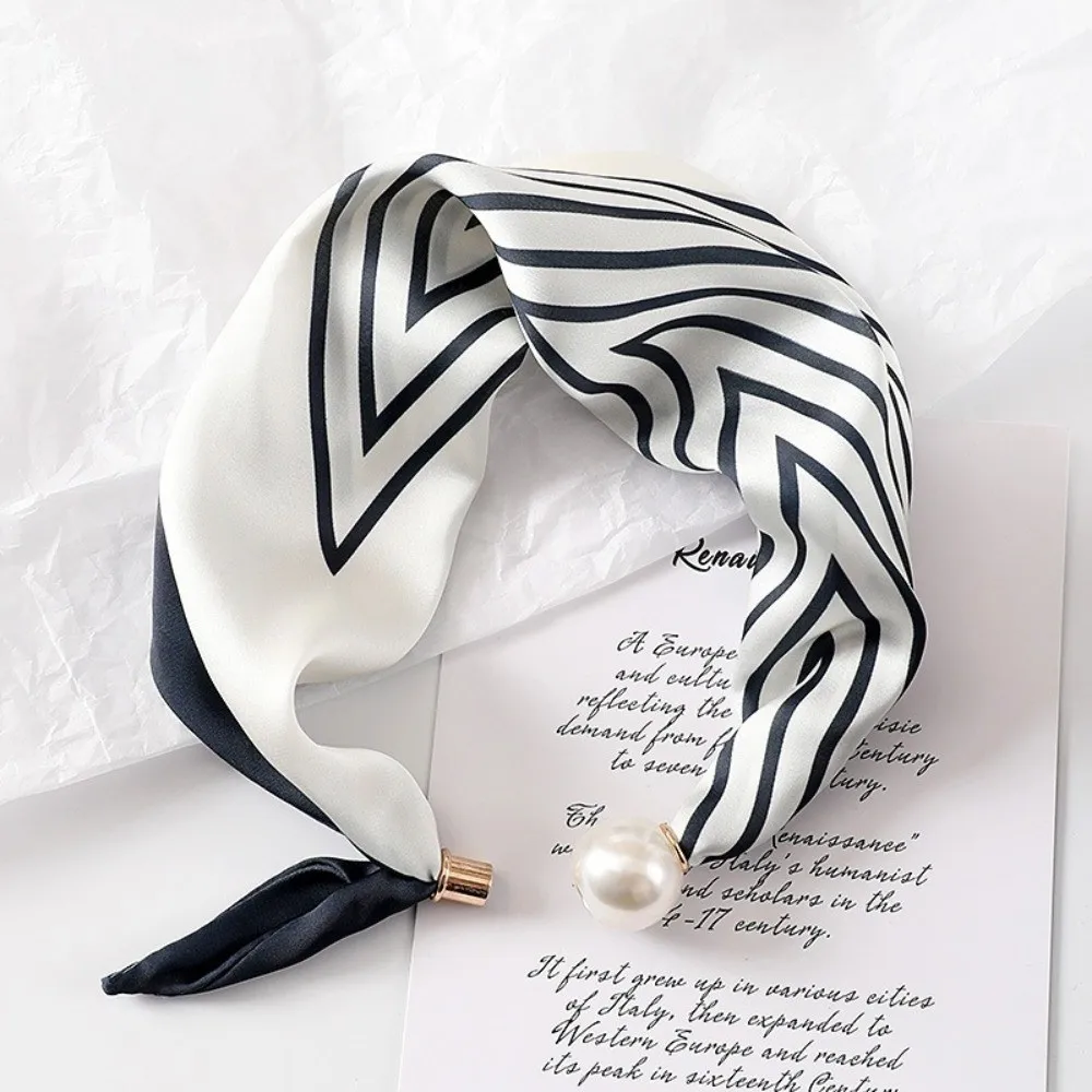 

New Pearl Buckle Silk Scarf Thin Printed Neck Scarf Soft Lightweight Neckerchief Women