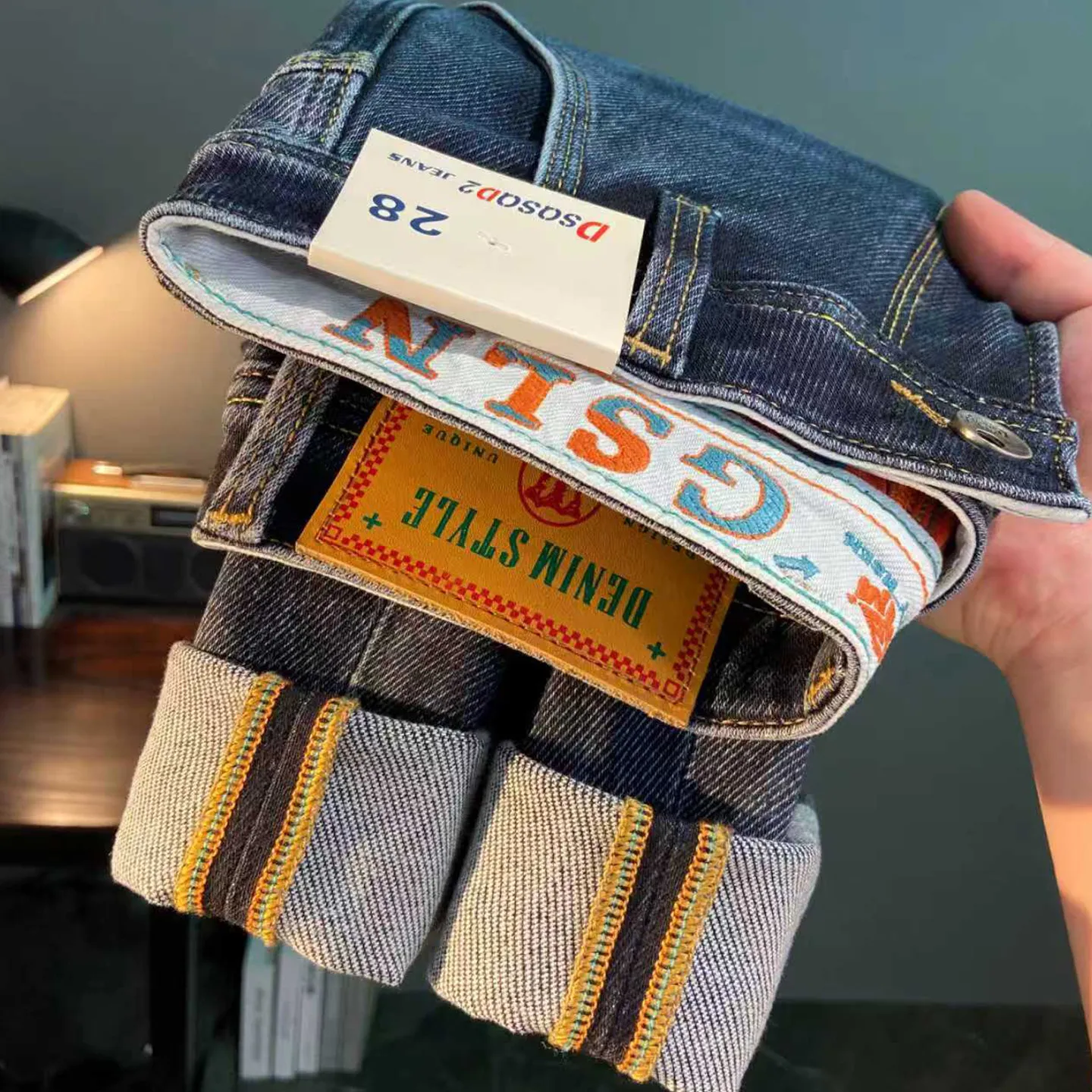 

American Retro Casual Denim Jeans for Men 2026 Spring Autumn Bluegrey Washed Stretch Tapered Slim Fit Cropped Pants Embroidery