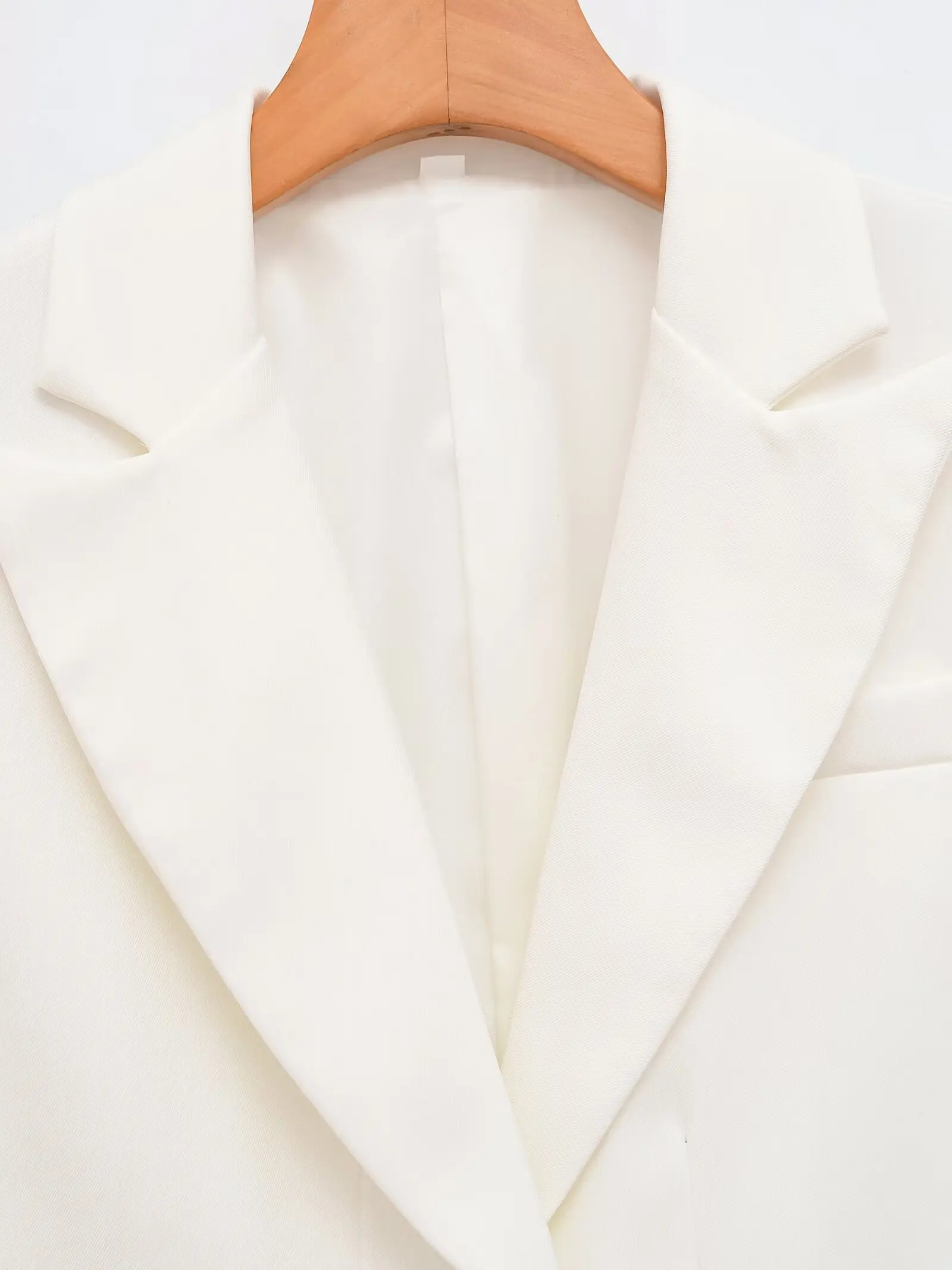 KONDALA Damen-Pendler-Blazer mit Spitzenbesatz, elegant für Dinner, Cocktailparty, schmal geschnitten, 2026 Frühherbst, trendiger High-Street-Blazer – Detail 10