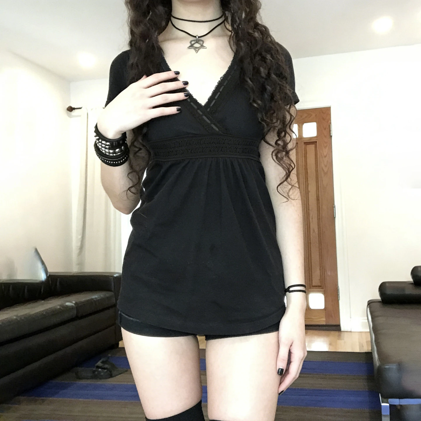 [RUOKE] Gothic Y2K Babydoll T-shirt For Women Spring Summer Lace V Neck Short Sleeve Slim Fit Tee Streetwear Top Dark Coquette