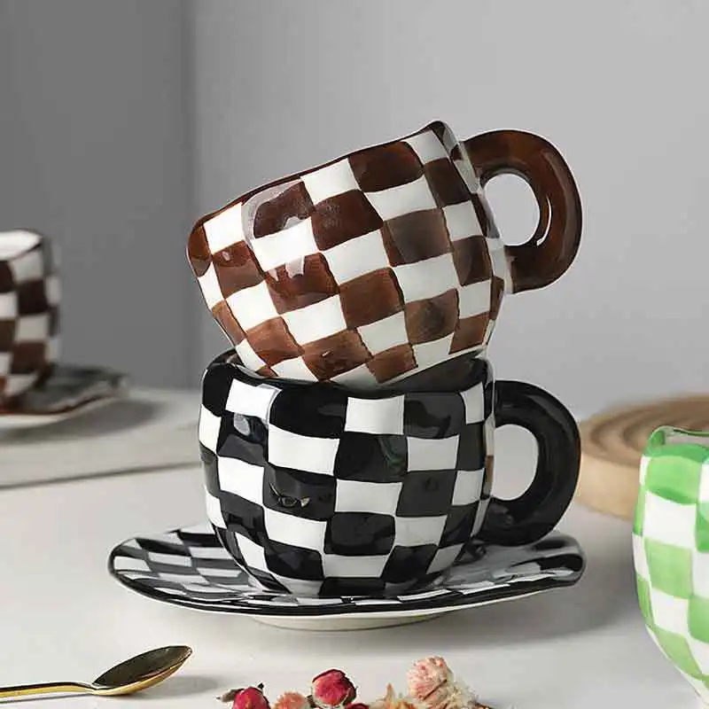 Vintage Hand-painted Black and White Checkerboard Grid Coffee Cups and Saucers Hand Pinched Irregular Ceramic Friend Gift 250ml