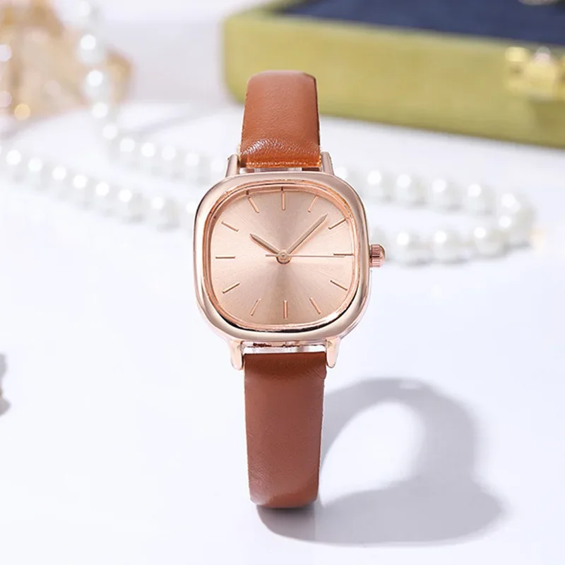 New Small Women\'s Watches Literary Artistic Mori Examination Fashion & Casual Watch Wholesale Student Small Square Watch Female