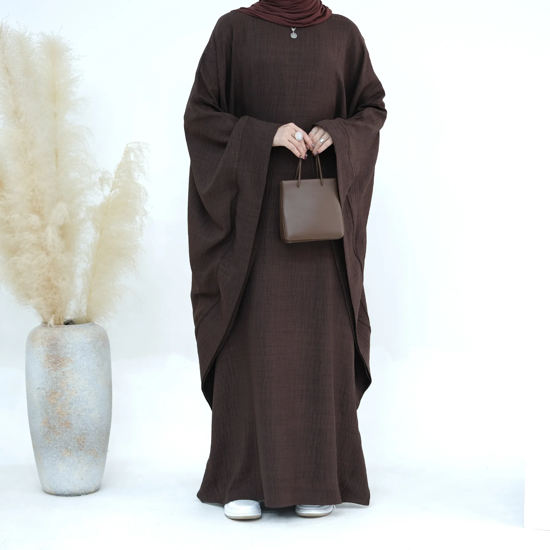 Simple Design Dubai Abaya Solid Color Kaftan Abaya Women\'s Dress with Inside Tie Belt Prayer Abaya Muslim Dress Batwing Robes