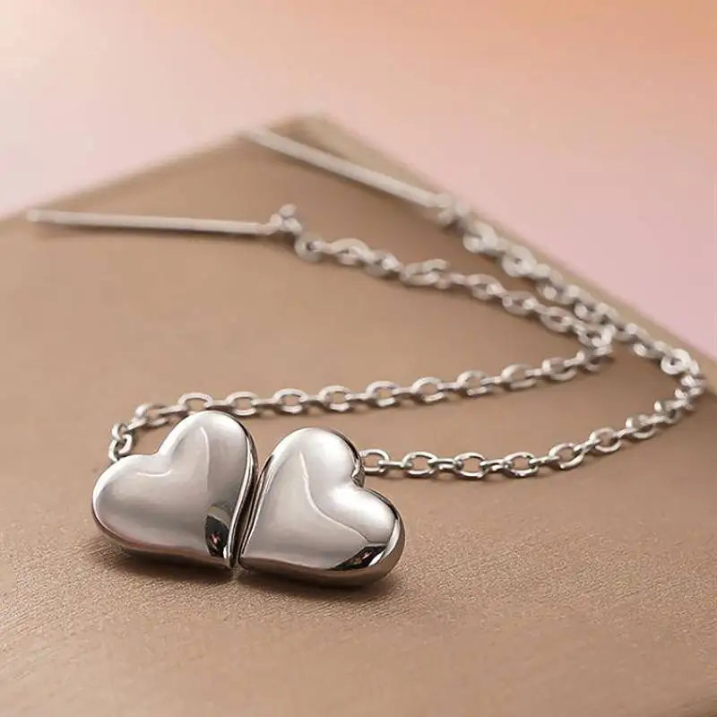 Huitan Elegante Edelstahl-Ohrringe mit Quasten und Herzanhängern für Hochzeit, Party, Mode, Alltag, Vielseitiger Schmuck, Geschenk