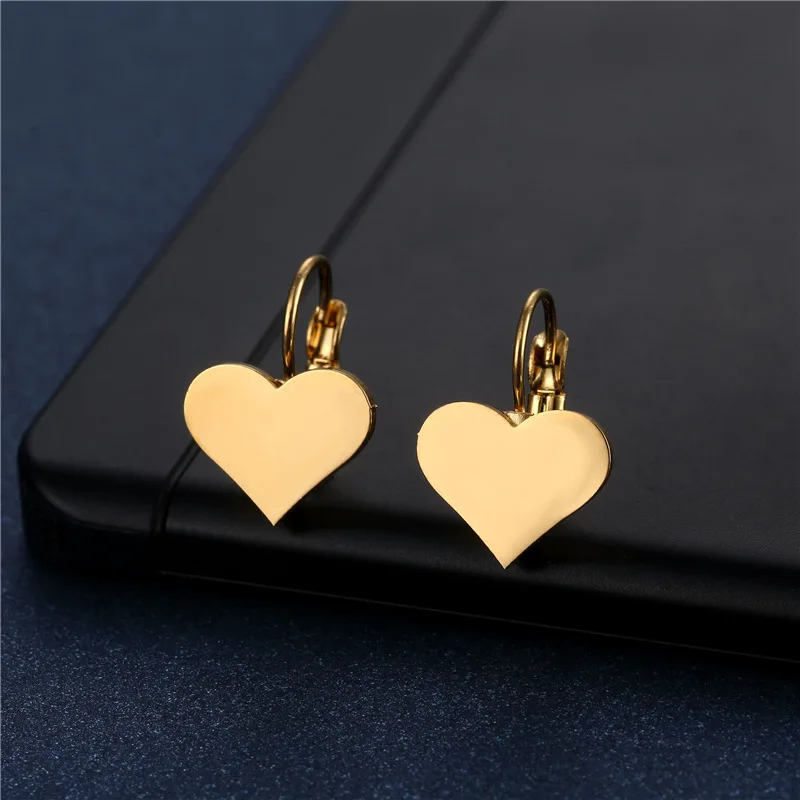 Heart Clip Earrings for Women Charm Creative Simple C Ear Cuff Non-Piercing Ear Ear Clip Set Trend Jewelry Gift EZ47