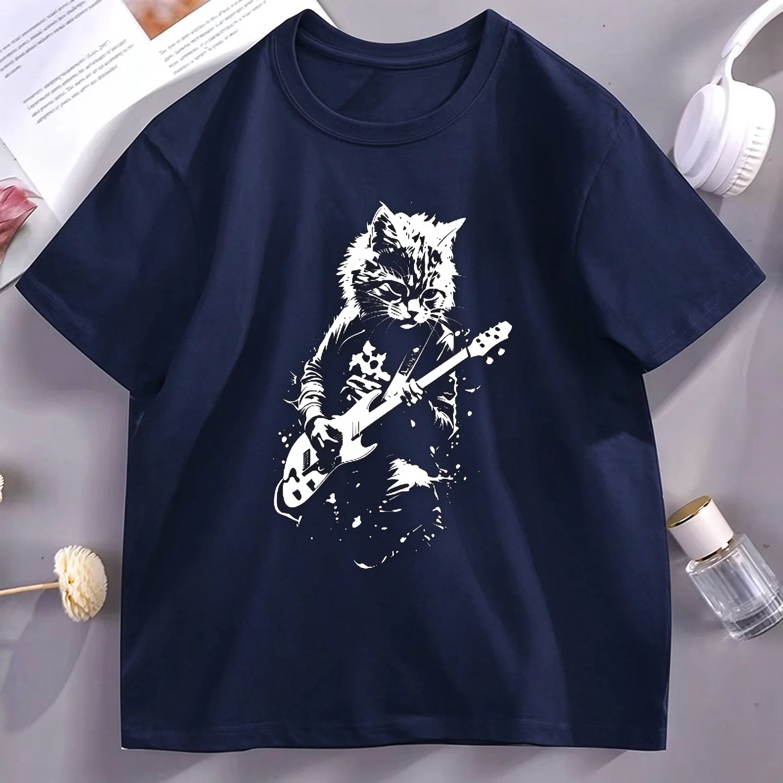 2026 New Cute Kawaii Family Matching Oversized Unisex Streetwear T Shirt Rock Cat Playing Guitar Graphic Cotton Tee