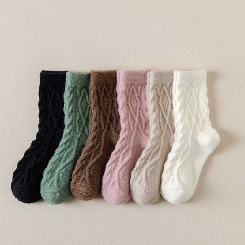 

Women Thermal Fluffy Socks Winter Snow Socks Girls 2022 Fashion Plush Warm Thickened Pure Color Socks Ladies Floor Sleep Socks