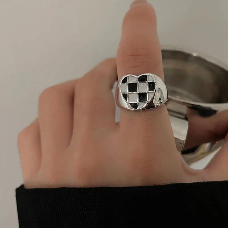 Hot Sell Trendy Chessboard Design Thai Silver Lovers`Gifts Female Party Rings Hand Jewellery Accessories Never Fade