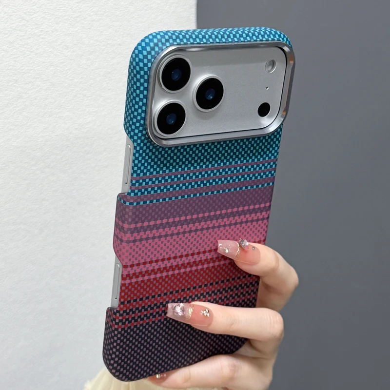 Ultradünne Carbonfaser-Textur für MagSafe-Handyhülle für iPhone 18 17 Pro Max 16 15, kabelloses Laden, Legierungs-Linse, harte PC-Abdeckung – Detail 2