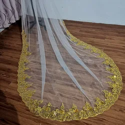 Véu de renda de lantejoulas dourado encantador brilhante 2023 novos acessórios de casamento catedral noiva com pente de cabelo véu de cabeça feito sob encomenda