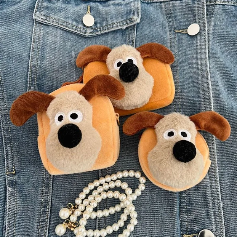 Gromit anime peripheral cartoon cute three-dimensional plush girly heart coin purse data cable storage student headphone bag