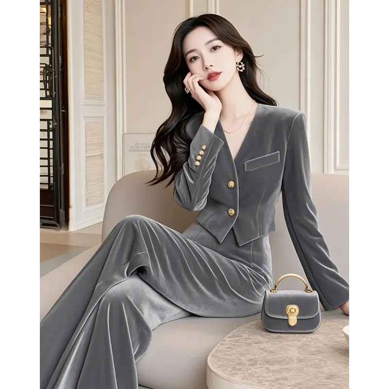 Advanced Elegant Beautiful Women\'s Clothing High-end Fashion Temperament Small Fragrance Style Velvet Top and Pants Set Autumn