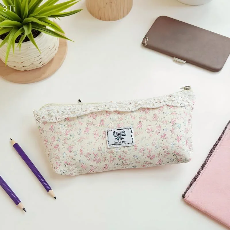 Bolsa de lápices Floral rosa con adorno de encaje, organizador de papelería para niñas, bolsa para bolígrafos de gran capacidad, suministros escolares y de oficina