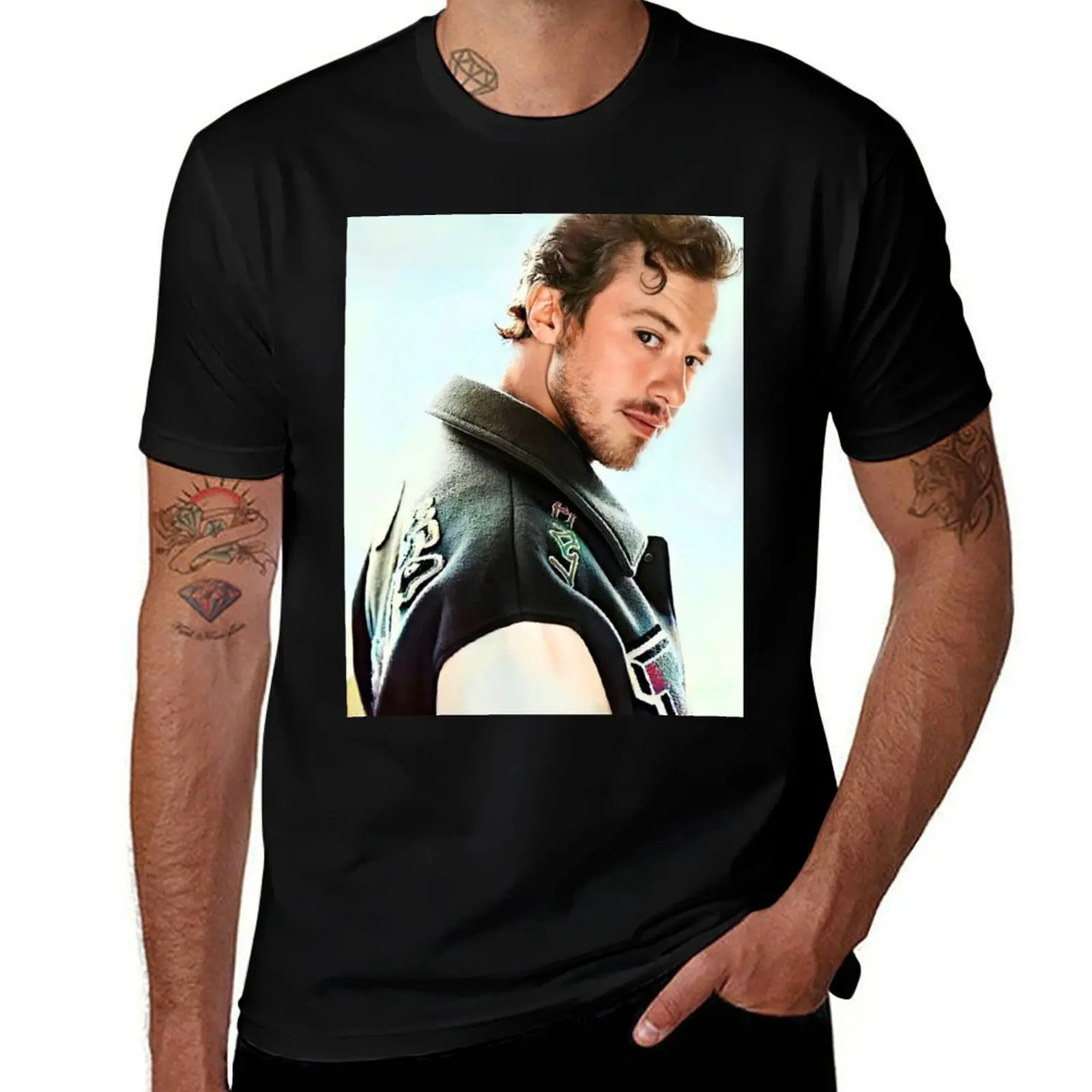 

Joseph Quinn T-Shirt Basic Casual Short Sleeve Cotton Shirt