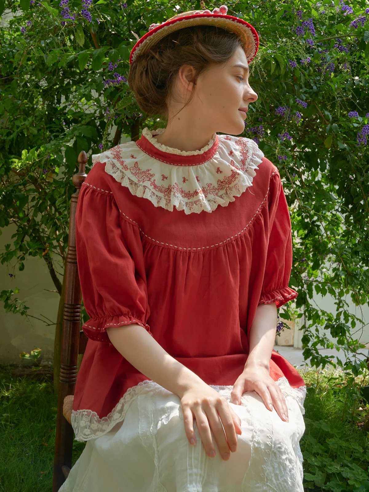 

Spring Summer Women Elegant French Embroidered Lace Collar, Court Sleeves, Black, Red, Loose and Cute Top Blouse/Shirts