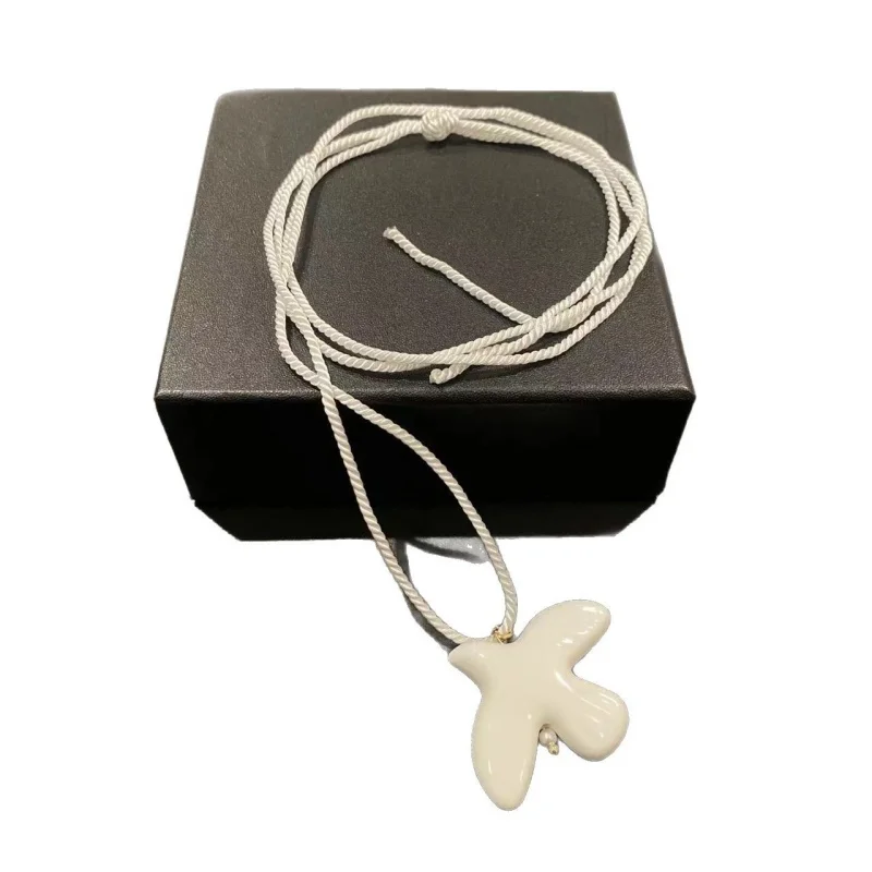 Y2K السيراميك الطيور عالية الجودة الأبيض حمامة السلام قلادة مجوهرات للنساء الحد الأدنى مجوهرات اكسسوارات #4