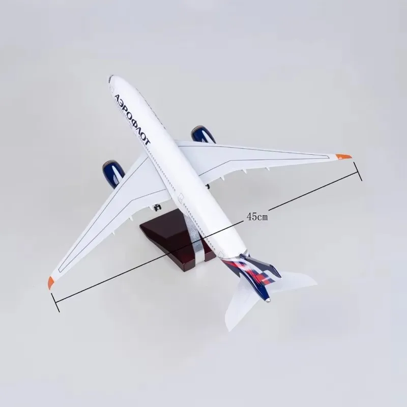 1/142 Scale 47CM Airplane Airbus A350 Russia Airways Model With lights and wheels Diecast Resin Plane Collection Gifts