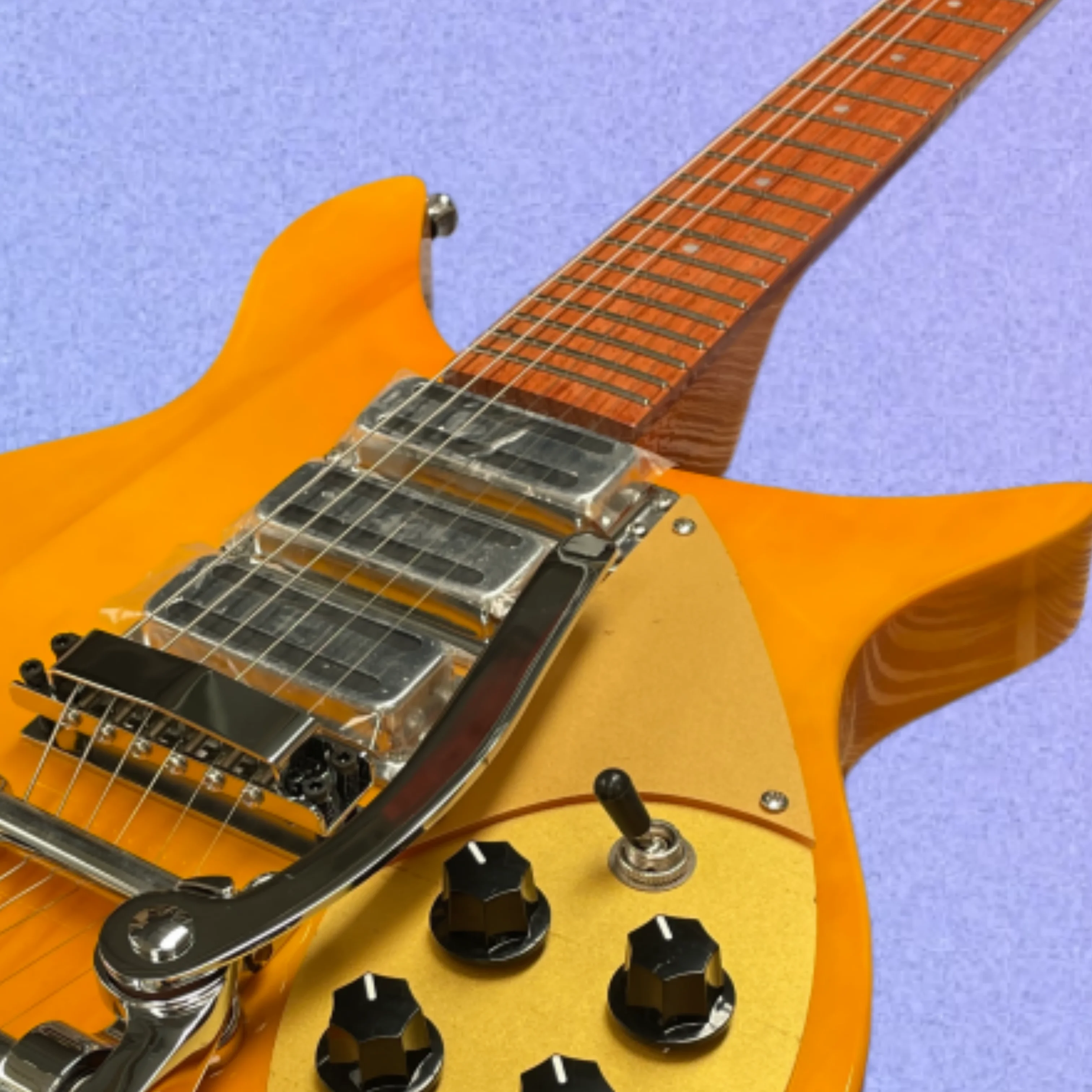 New Yellow Electric Guitar  HHH Pickups,Black Knobs,And Rosewood Fretboard,Ideal For Beginners To Learn Easily Guitars Guitarra