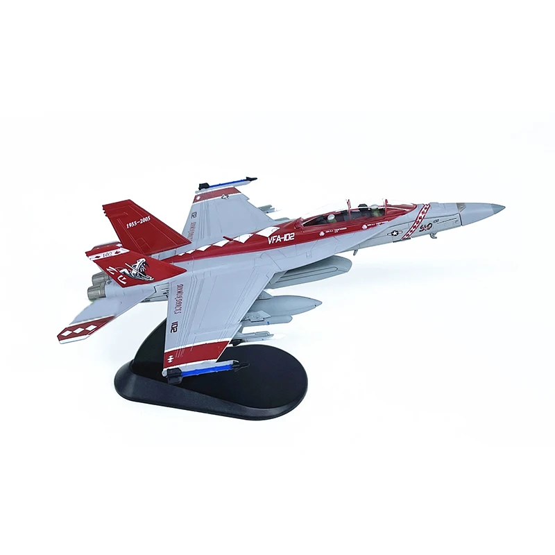 

1:100 модель истребителя США F/A-18 F18, модель VFA-102, готовая модель из сплава