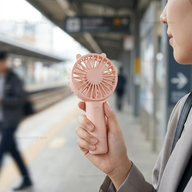 

2026 New USB Handheld Small Fan Desktop Mini Portable Charging Student Dormitory Bed Fan Silent Office Desk