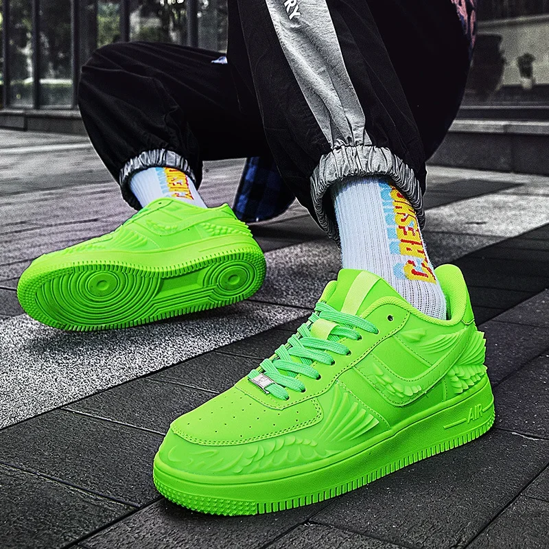 المألوف حجم كبير الرجال أحذية رياضية غير رسمية 2021 الخريف/الشتاء العصرية منخفضة أعلى أحذية بيضاء تنفس المطاط تسولي