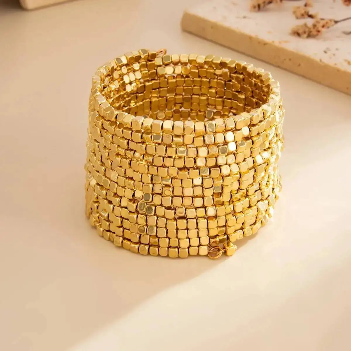 KunJoe خمر متعدد الطبقات سوار واسع للنساء الشرير CCB الاكريليك سلسلة من الخرز الإسورة سوار 2026 مجوهرات الأزياء النسائية #4