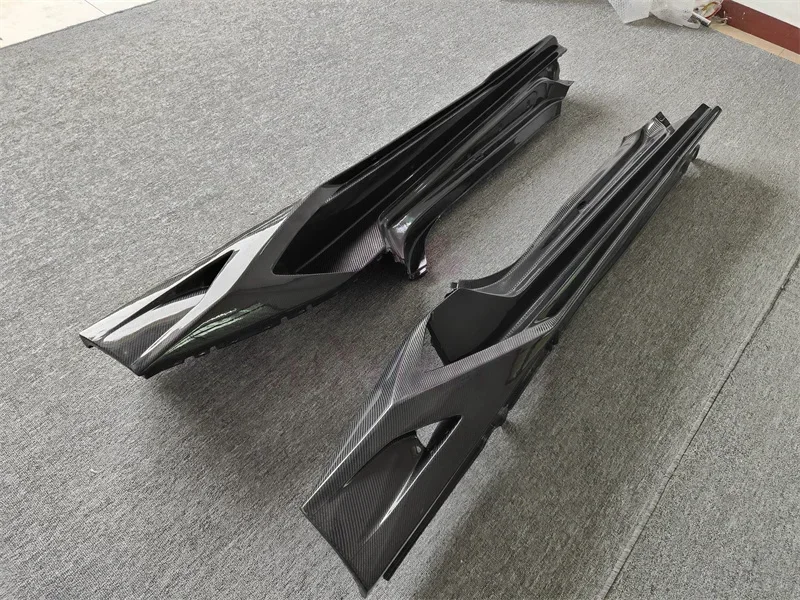 

LANOUT P-стиль для Lamborghini Huracan, боковые юбки Lp610 LP580, все комплекты боковой юбки из углеродного волокна