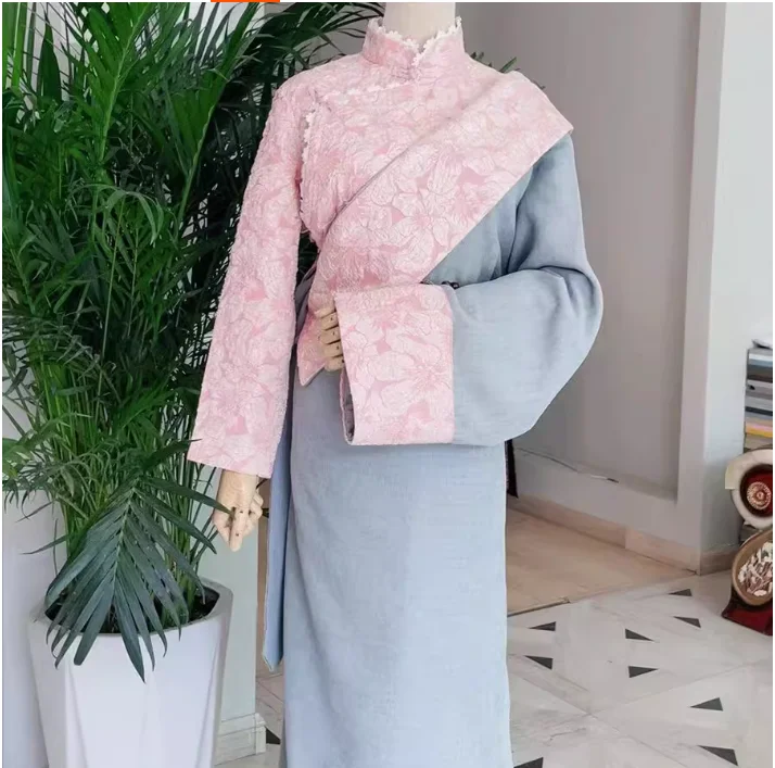 

Women's Retro Tibetan Dress Lhasa Dress in Xizang