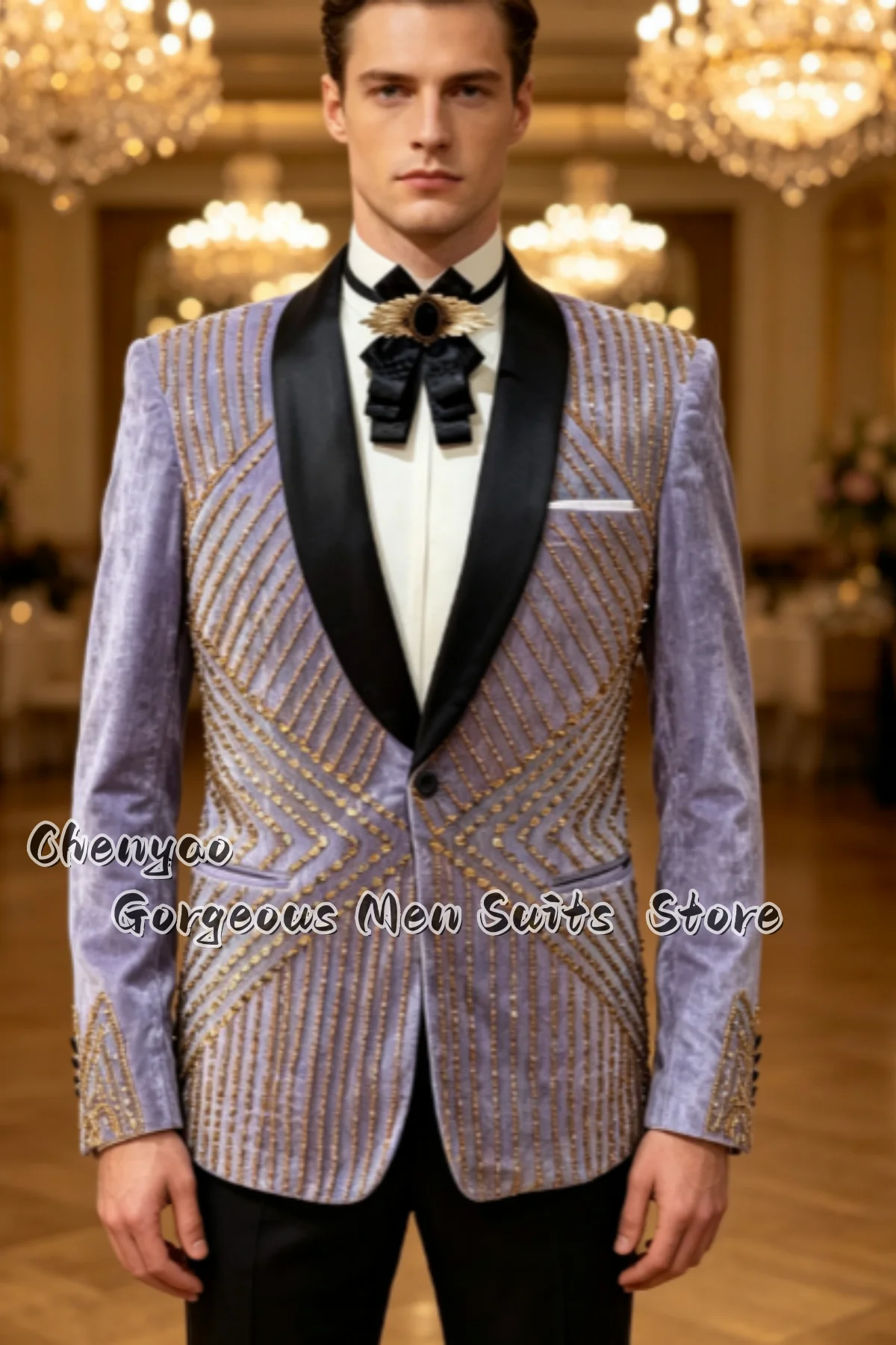 Fashion Men Suits Purple Velvet Groom Tuxedo Gold Beaded Geometric Pattern Formal Customized Blazers 2 Pieces Costume Homme