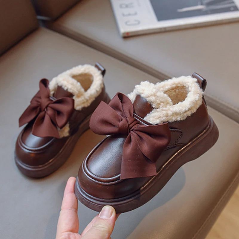 Winter Plush Warm Baby Shoes Casual Fashion Fleece Shoes For Chhoesildren Soft Botton First Walker Infant Sport Sneakers Outdoor