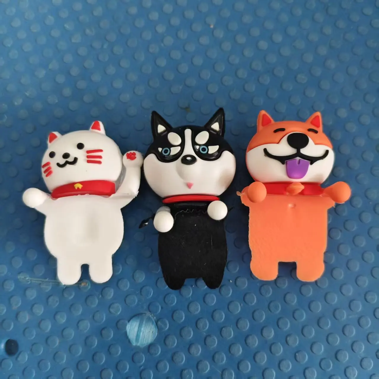 3D Cute Husky Motorcycle Bike Rearview Mirror Phone Holder Stickers Car Dashboard Ornament License Plate Frame Decoration Decals