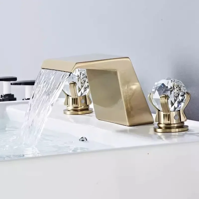 

Luxury Brushed Gold Bathroom Faucet Brass Widespread Basin Faucet Sink Faucets 3 Hole Hot Cold Black Sink Faucet Water Tap