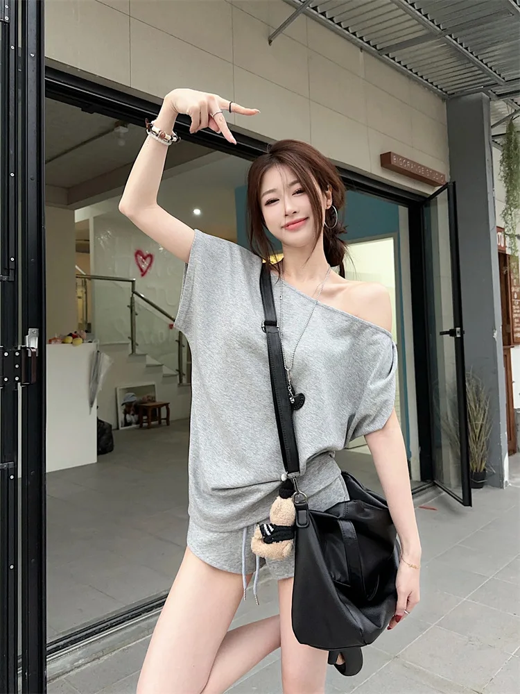 Shoulder Korean Fashion T-shirt Women Sexy Y2K Kpop Tops Vintage Gothic Harajuku Tees Kawaii Slim Cheap Clothes Woman Tshirts