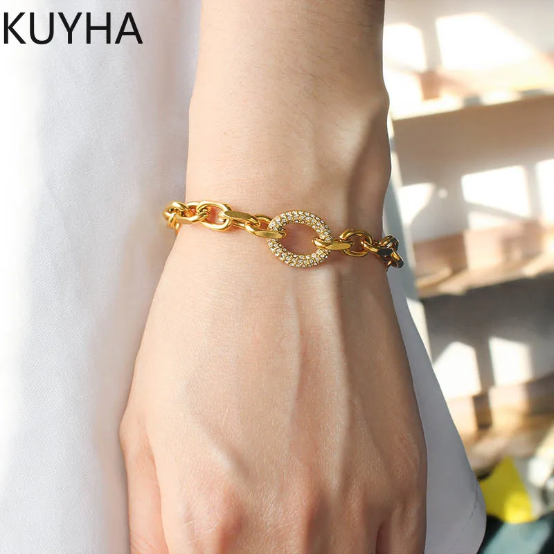 Hot Selling Light Luxury 18k Gold Plated Interlocking Circle Oval Hollow Bangles Zircon Stainless Steel Bracelet for Women