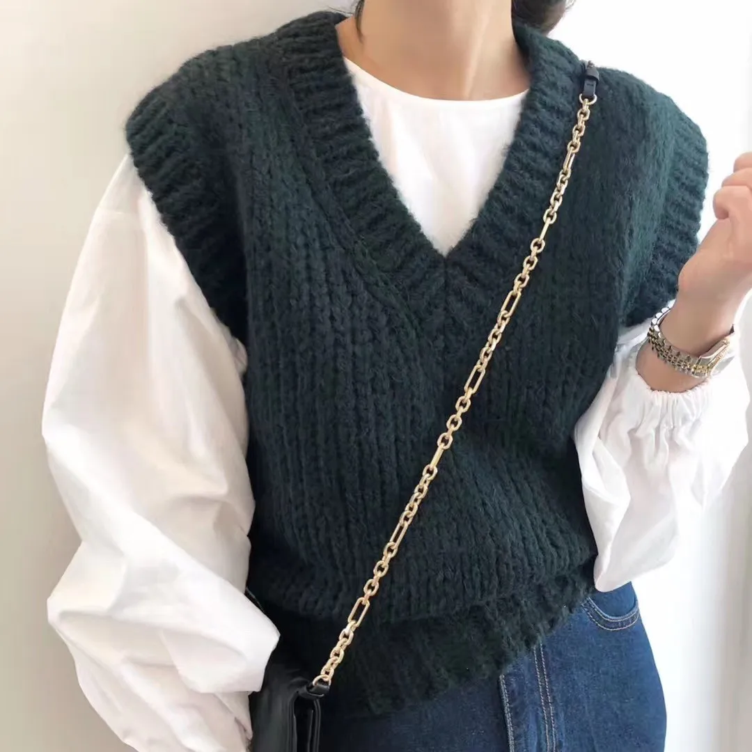 

Korean style Sleeveless V-neck Warm Versatile Knitted Sweater Vest Vest