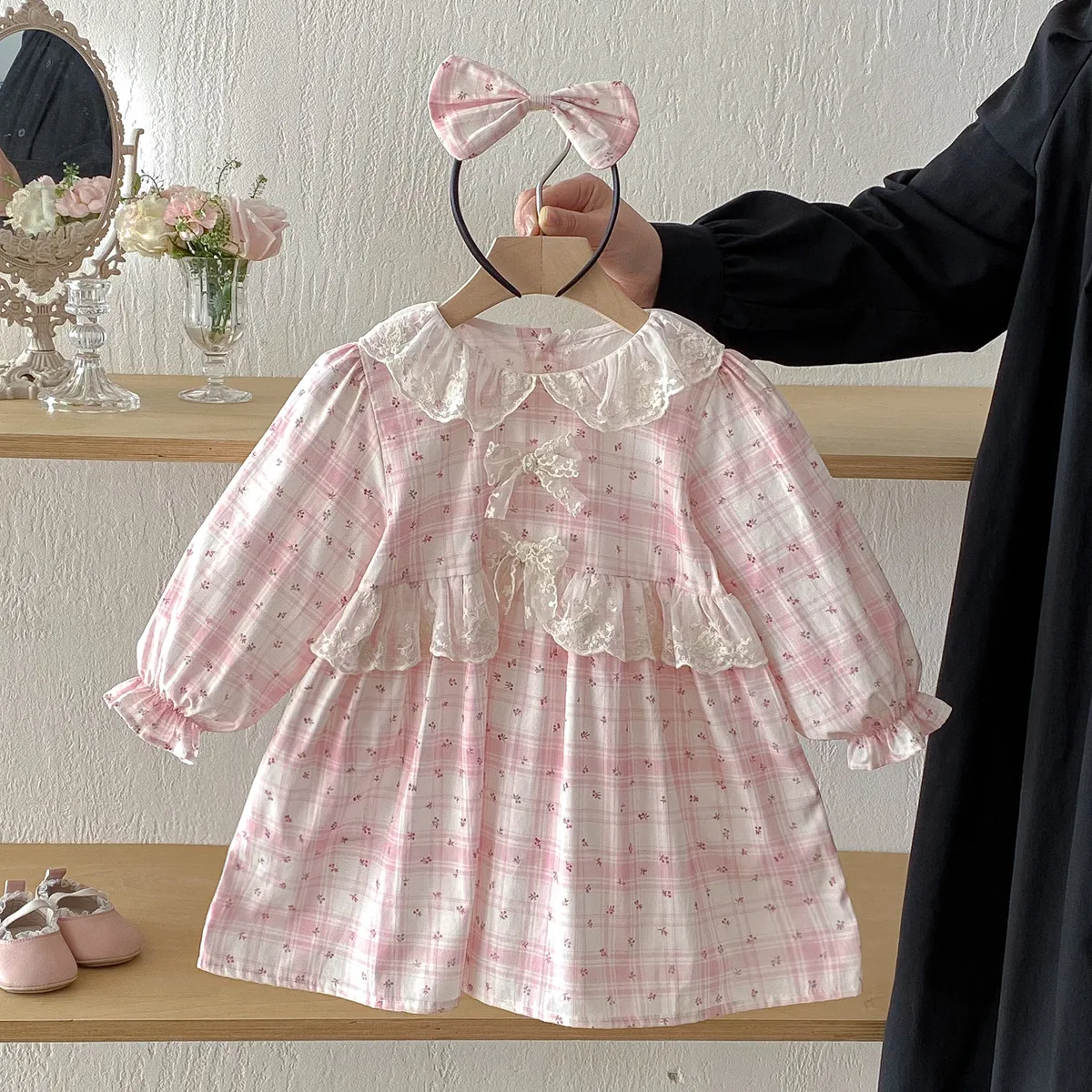 

Весеннее хлопковое платье для девочек 2026 года, с воротником Питер Пэн, длинным рукавом, для праздников и повседневной носки, мягкое и удобное