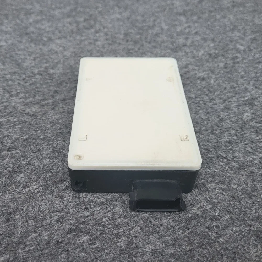 Original A0009055701 for Mercedes collision blind spot radar distance sensor module ZF A 000 905 57 01 W205 W222 W218