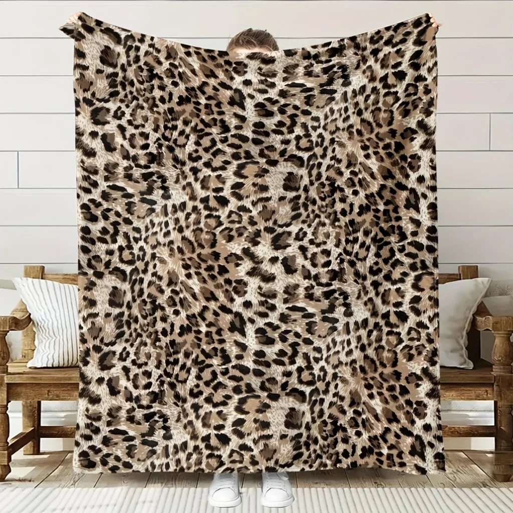 1pc Comfortable Leopard Print Theme Fleece Blanket, Soft HD Digital Print, All-Season Use, Soft And Breathable 100% Polyester Fi