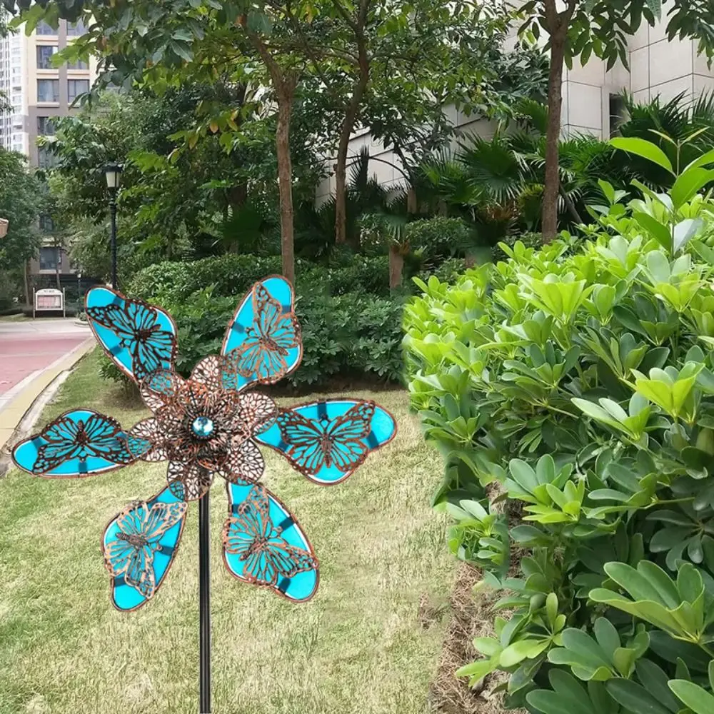 

Креативная металлическая ветряная мельница, вращающаяся скульптура со светящимся эффектом, цветочная вертушка, узор бабочки, вращающийся ветер, газон