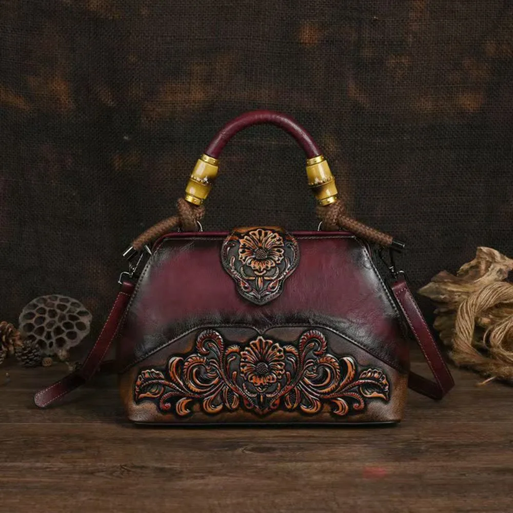 

Женские кожаные повседневные сумки-рюкзаки 2026 года в китайском стиле с цветочным тиснением, большой вместимости, винтажные, на плечо