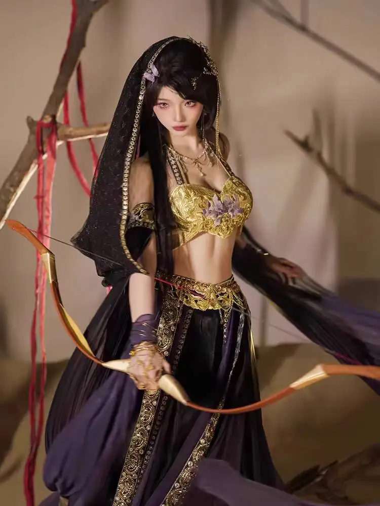 

Tu Qiqi Exotic Series Flying Western Style Embroidery Ancient Chinese Style Women Photography Hanfu