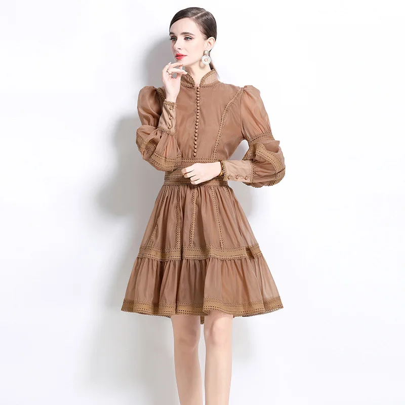 Elegante Vestido Mini de Primavera y Otoño para Mujer con Bordado Floral de Ganchillo, Cuello Alto, Manga Larga, Cintura Alta y Falda Suelta de Gran Vuelo