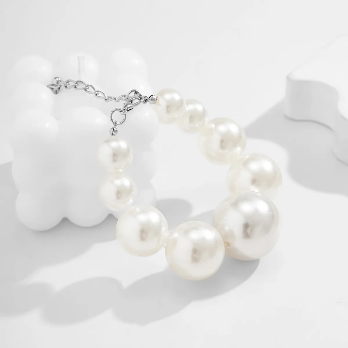 Exaggerated Fashion Big Imitation Pearl Choker Necklace for Women Wedding Bridal Temperament Bead Maxi Chain Christmas Jewelry image 5