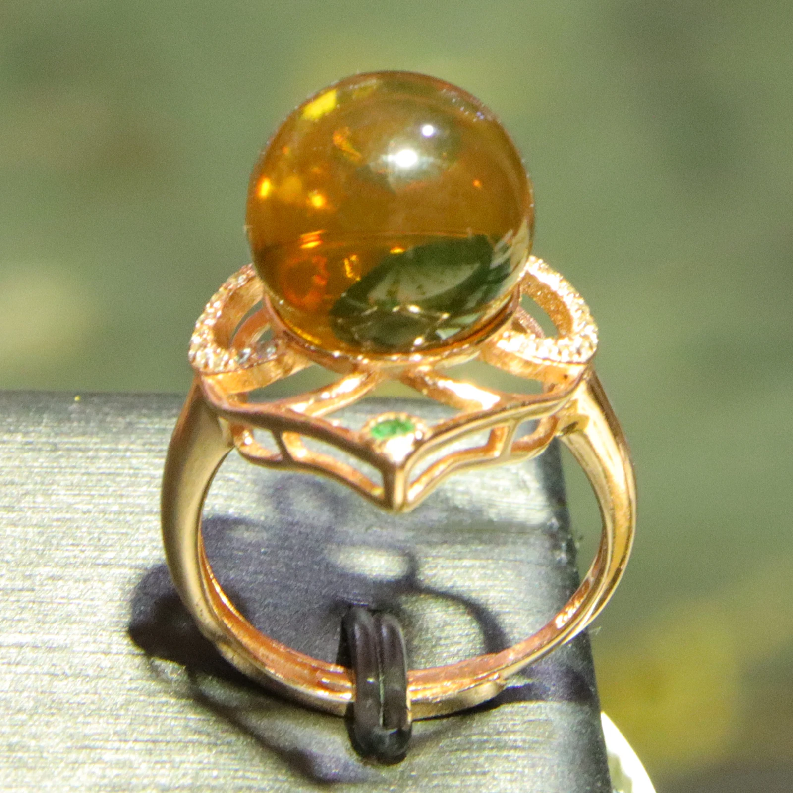 

Natural Blue Amber Ring for Women, 12mm Rose Gold Plated Adjustable Band with Green Gemstone Floral Filigree Jewelry Gift