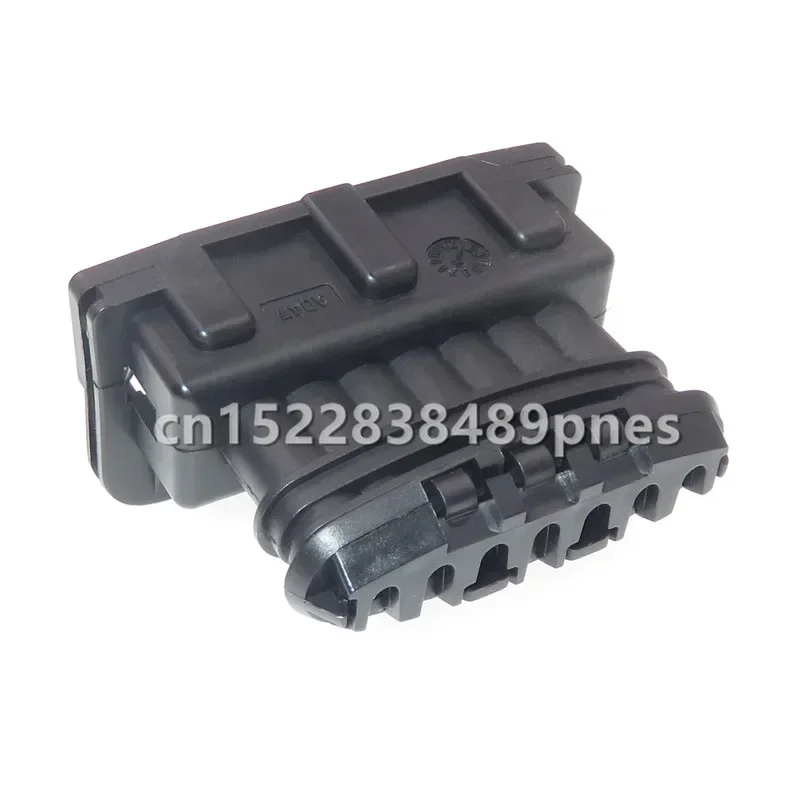 7 Pole 282768-1 282194-1 Auto High-performance Waterproof Wiring Harness Socket